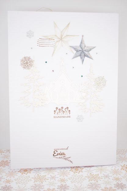Golden Glimmer Wreath - Image 3